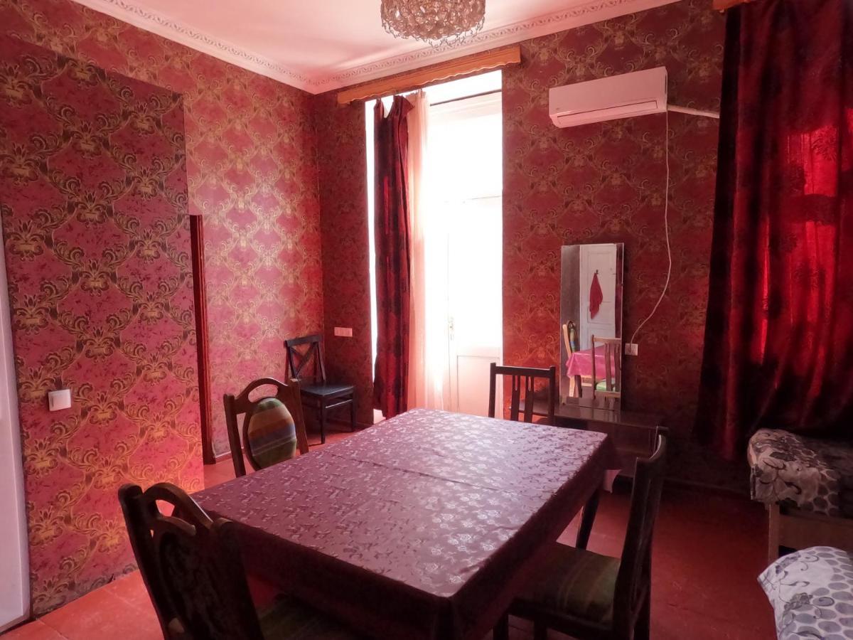 Sabir'S Apartment Old Town Tbilisi Exterior photo