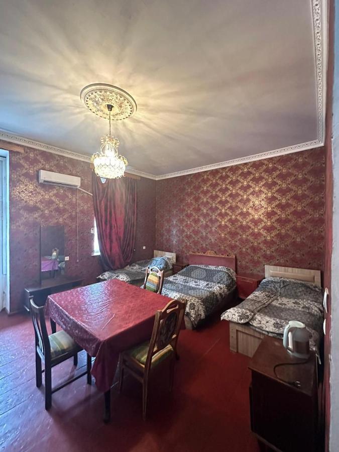 Sabir'S Apartment Old Town Tbilisi Exterior photo